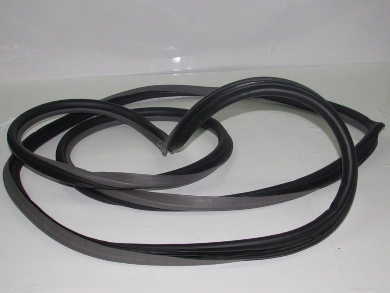 H100 KMY 05- KASA LASTİĞİ ÖN SAĞ