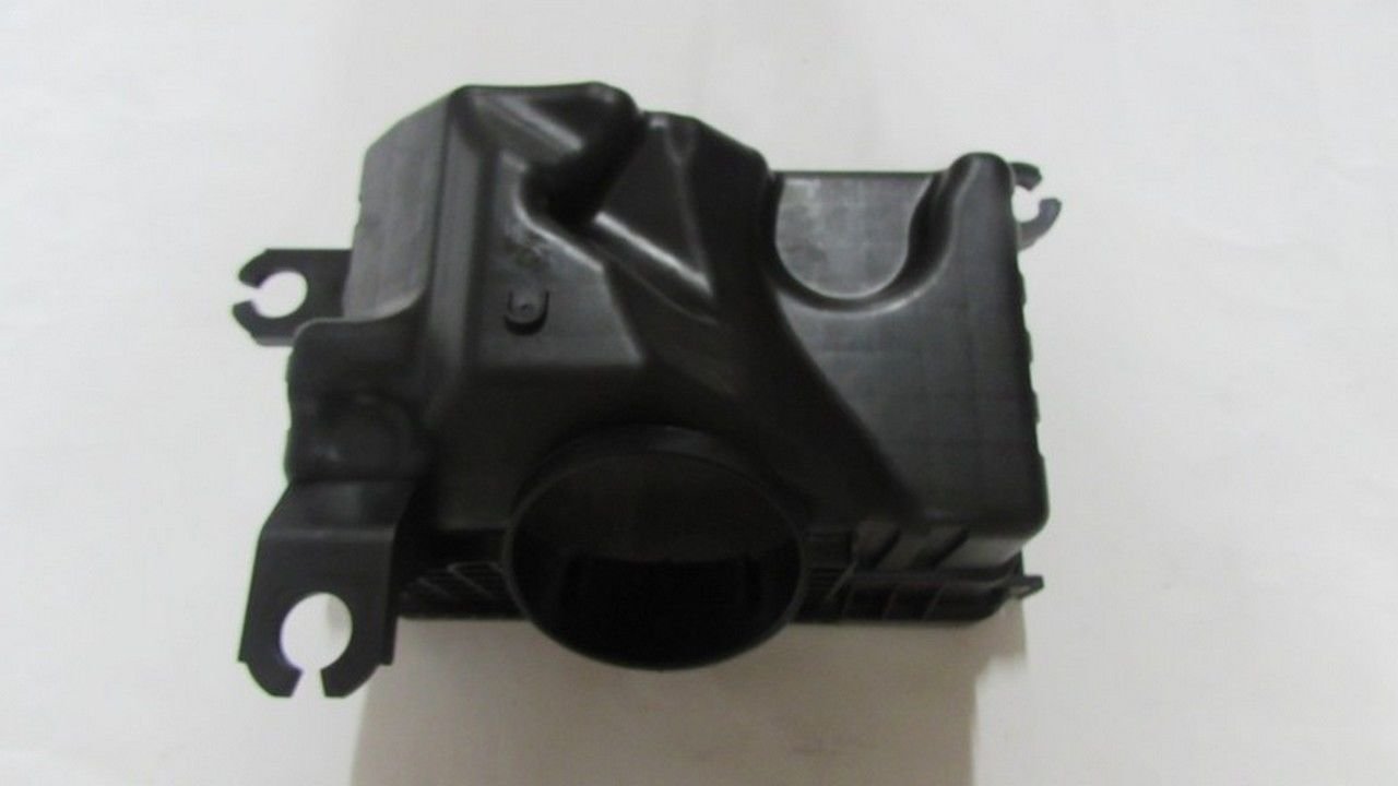 ELANTRA 1,6 2016- BENZİNLİ HAVA FİLTRE ALT KAPAK