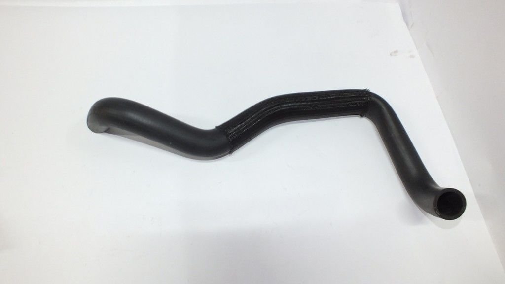 İ30 2007-2012 BENZİNLİ RADYATÖR ÜST HORTUMU