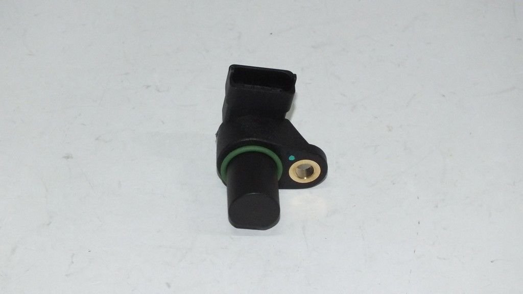 ACCENT/GETZ DİZEL /TUCSON / SPORTAGE / SONATA 05=> / SANTAFE 01-06 / CARENS EKSANTRİK TDC SENSÖRÜ