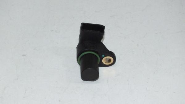 ACCENT/GETZ DİZEL /TUCSON / SPORTAGE / SONATA 05=> / SANTAFE 01-06 / CARENS EKSANTRİK TDC SENSÖRÜ