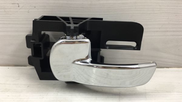 Nıssan Qashqaı 2007-2013 Sol Iç Kapı Kolu Nıkelajlı