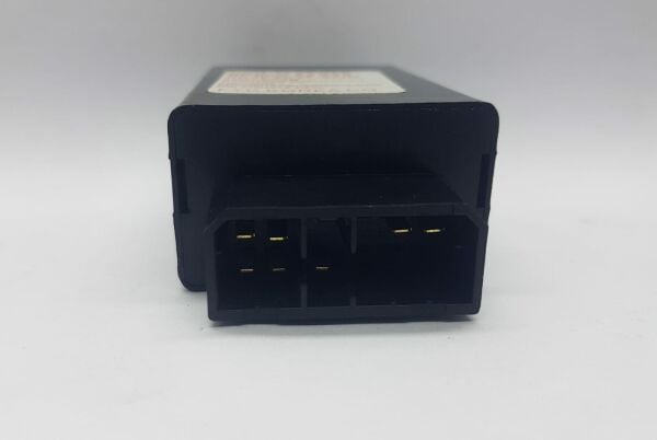 Flasör bongo 97/04 DÖRTLÜ SİNYAL FLAŞÖRÜ RÖLESİ