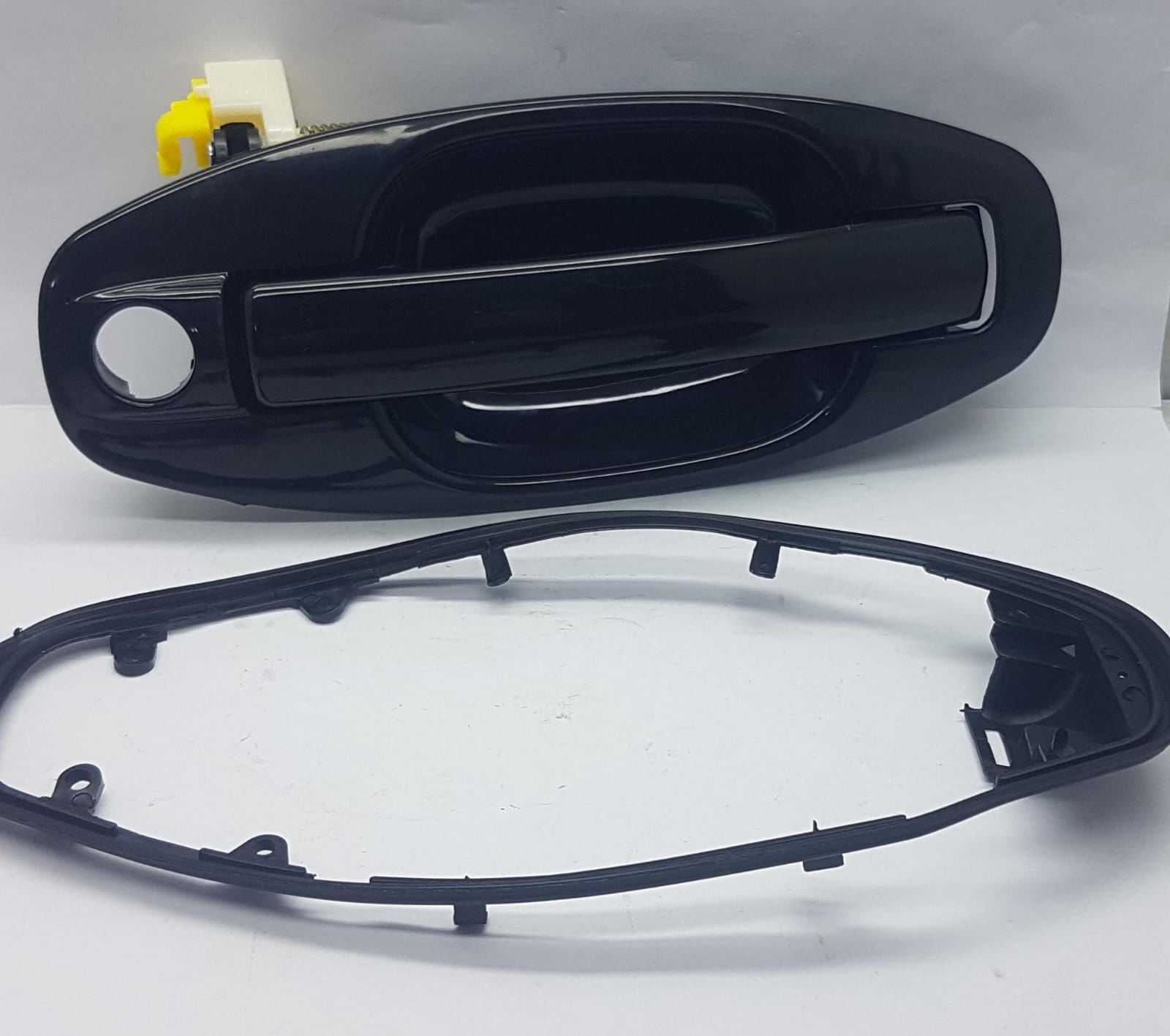 Kapı Kolu Santafe Ön DIŞ Sağ 2001-2006 Siyah