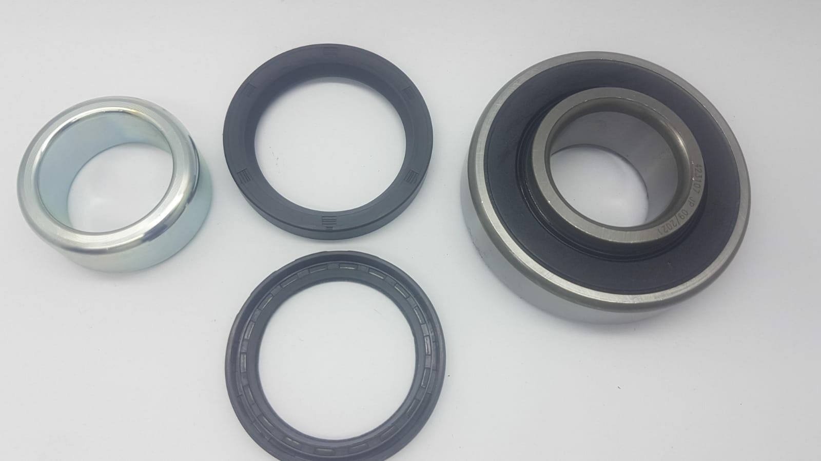 RULMAN ARKA TEKER VITARA 90-98 KIT 35*80*26