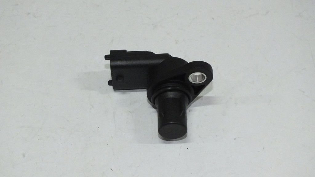 ERA / GETZ /I-20 /I-30 / CEED / CERATO / RIO / BLUE / ELANTRA 16- DİZEL EKSANTRİK TDC SENSÖRÜ