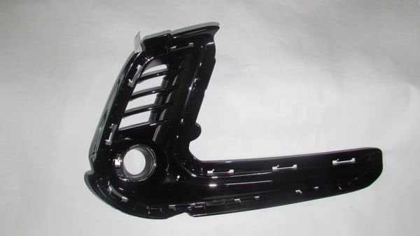 ELANTRA 2016- SİS FAR KAPAĞI ÖN SAĞ ( KROM ÇERÇEVELİ )