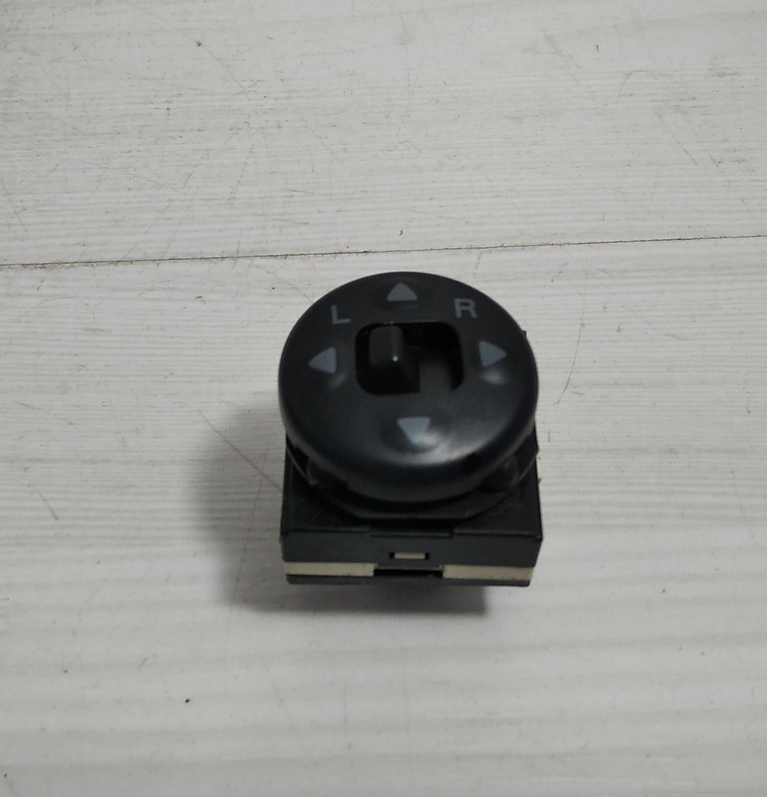 Ayna Ayar dügme Accent 00-06