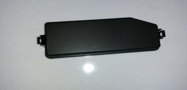 KUTU SİGORTA QASHQAİ 14-19 (ÜST)