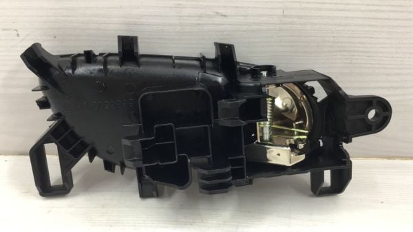 Nıssan Qashqaı 2014- Sol Iç Kapı Kolu Nıkelajlı