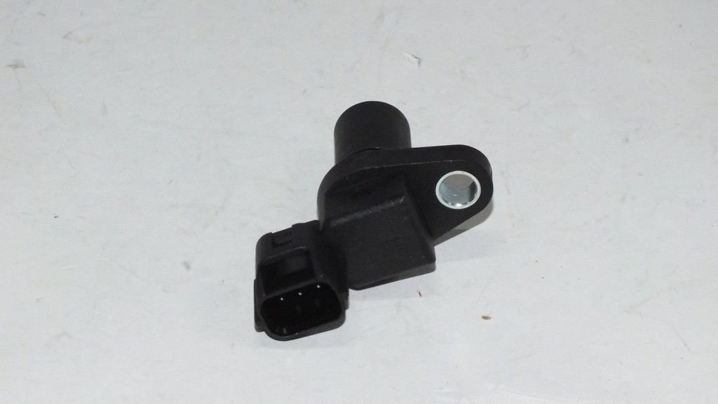 SONATA 99- / SANTAFE 01-06 / ATOS / I-10 / LANCER 03- / CARISMA 1.6 / 1.8 /COLT 03=- / OUTLANDER 03- / PAJERO 07- / PICANTO / SORENTO / MAGENTIS / VOLVO S40 1.8 EKSANTRİK TDC SENSÖRÜ