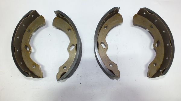 CANTER 449 FREN BALATASI ÖN PABUÇLU