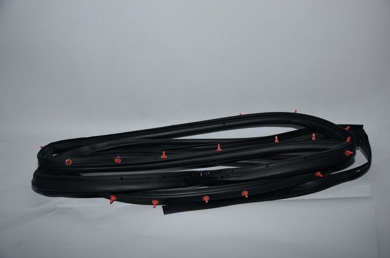 ERA KAPI ÇEVRE FİTİL ARKA SAĞ ÜST