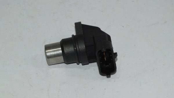 COROLLA 02-06 / YARIS 01-05 / RAV-4 01- / AVENSIS 02-06 EKSANTRİK TDC SENSÖRÜ
