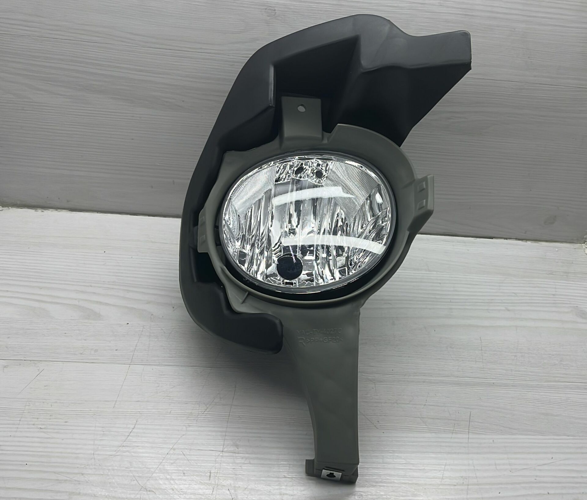 Sis Hilux 06-09 Sağ