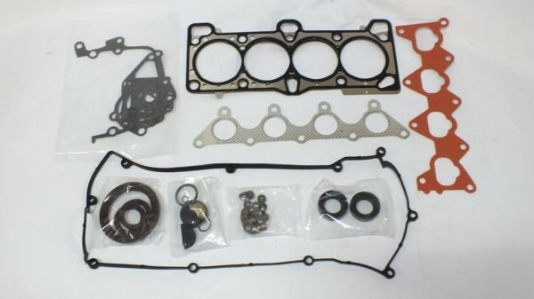 ACCENT ERA 1,4 / GETZ 2006- BENZİNLİ G4ED TAKIM CONTA ÇELİK