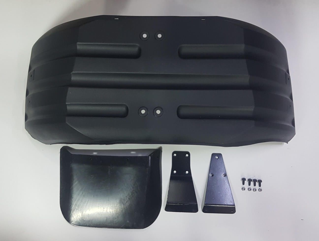 Davlumbaz Kmy Sol 2005-2012 Arka paçalık Üstünde