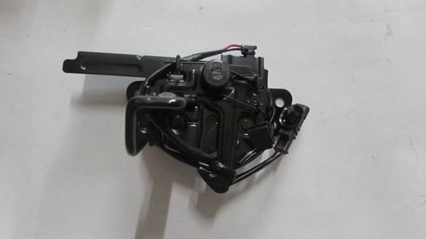 ELANTRA 2016- KAPUT KİLİDİ ÖN