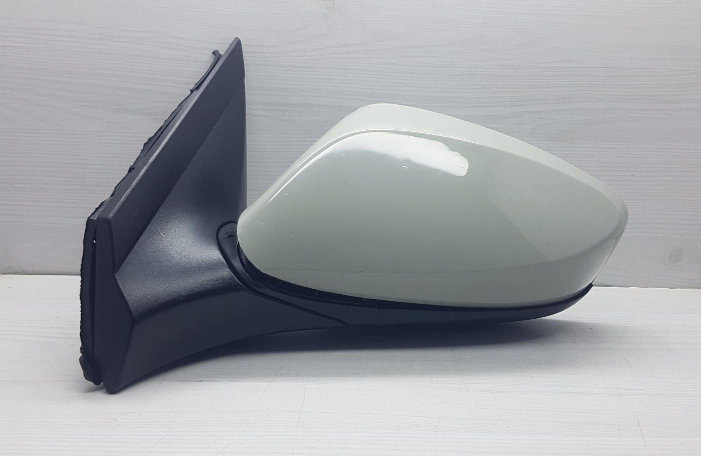 Ayna Blue Sol Elektrikli Sinyalsiz 3 Fisli