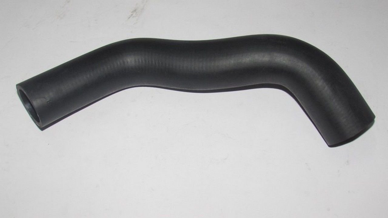 CANTER FE444 / 449 88-97 RADYATÖR ALT HORTUMU