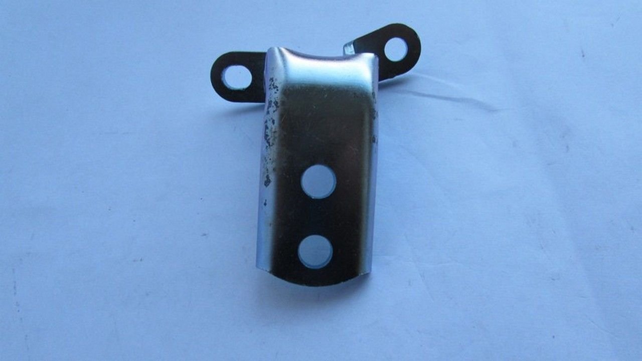 COROLLA 93-06 / YARIS 06-11 / HILUX 06- / CORONA / RAV4 KAPI MENTEŞESİ ÖN SOL ÜST