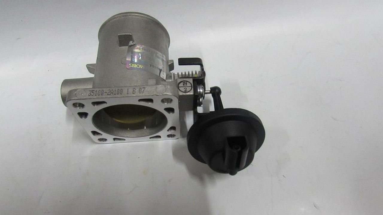 MATRIX / ERA 2006- DİZEL GAZ KELEBEK GÖVDESİ