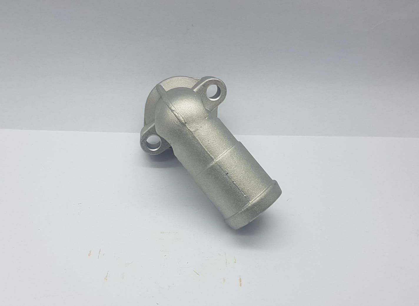 TERMOSTAT YUVASI PRIMERA 1997-1999/SUNNY 1990-1995 SU ÇIKIS BAGLANTISI