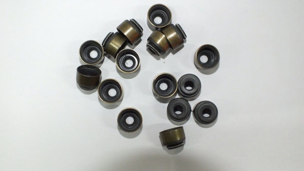 ACCENT / GETZ / ELANTRA 04- / I-30 /RIO/CERATO BENZİNLİ SUBAP LASTİĞİ 6*13.8*7.8/10.5