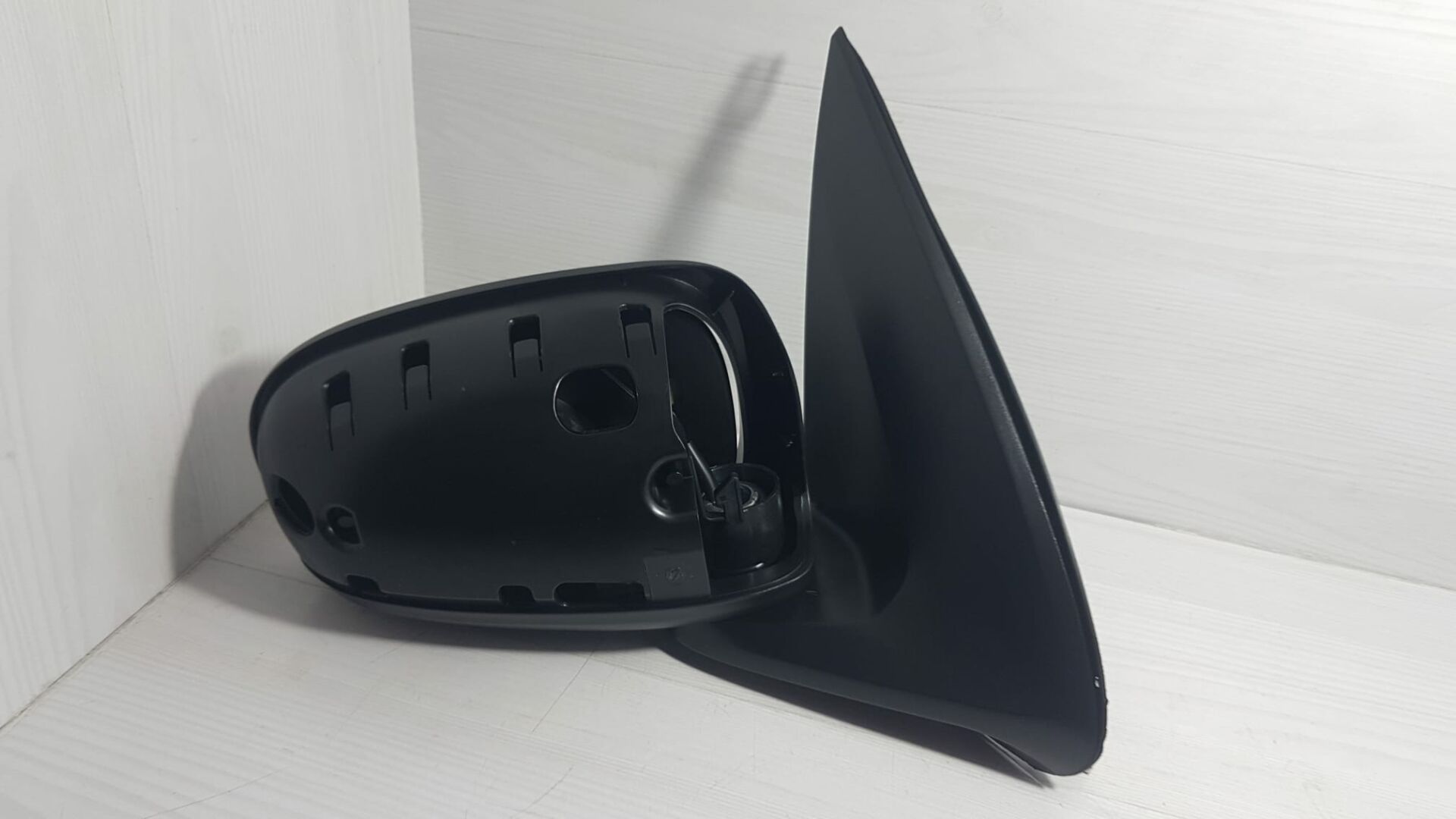 almera ayna elektrikli sağ 00-06