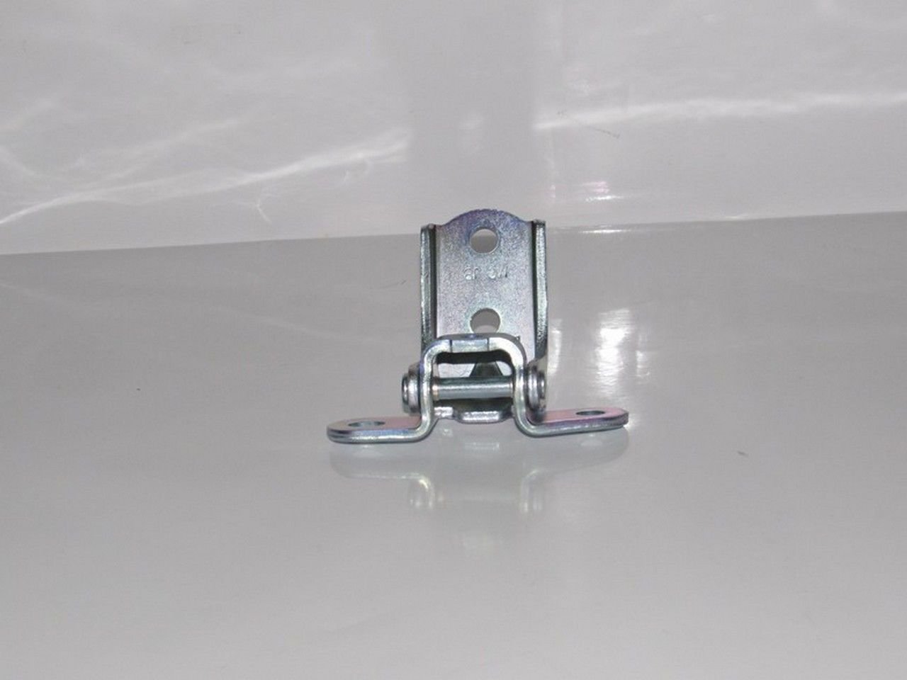 ACCENT 2006- ÖN KAPI MENTEŞESİ ÜST SOL