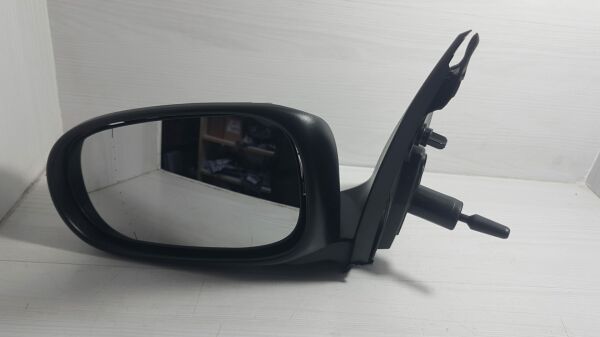 almera ayna manuel sol 00-06