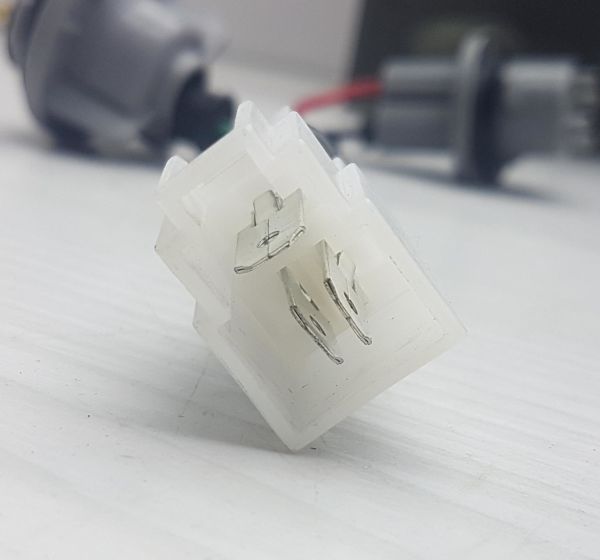 Sinyal E2200 1999-2005 Sol Kamyonet