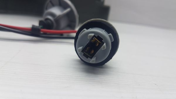 Sinyal E2200 1999-2005 Sol Kamyonet