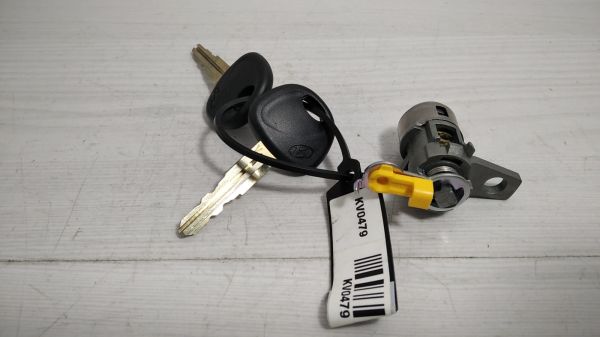 Hyundaı era kapı şifre sag ön