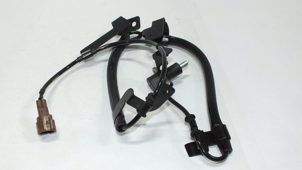 SKYSTAR 2002-2006 ABS SENSÖRÜ ÖN SOL