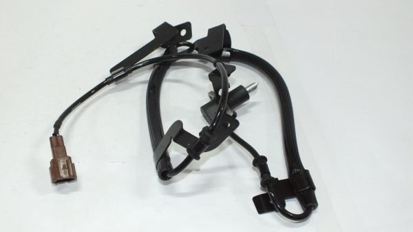 SKYSTAR 2002-2006 ABS SENSÖRÜ ÖN SOL