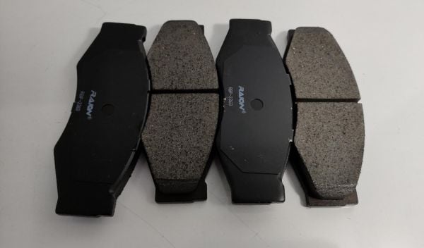 Balata Ön Pickup D21/D22/Vanetta