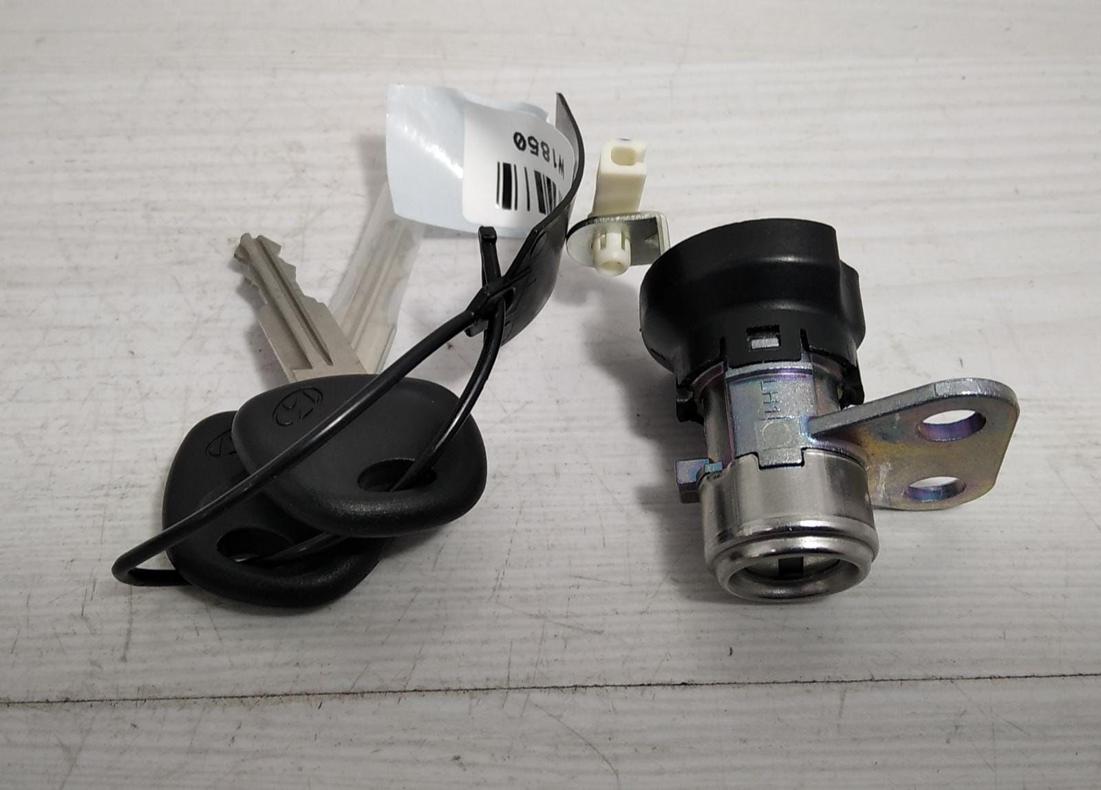 Kapi Sifre Kmy Sol 05- anahtar göbeği