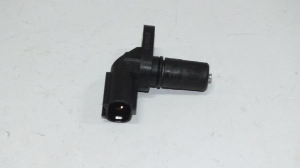 L-200 15- / FULLBACK / SUZUKI SWIFT-SX4 06- KİLOMETRE SENSÖRÜ