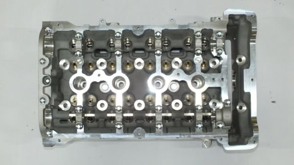 COOPER / C4 / 207 / 208 / 308 / 508 1,6 BENZİNLİ EP6DT - N14B16 156 HP SİLİNDİR KAPAK