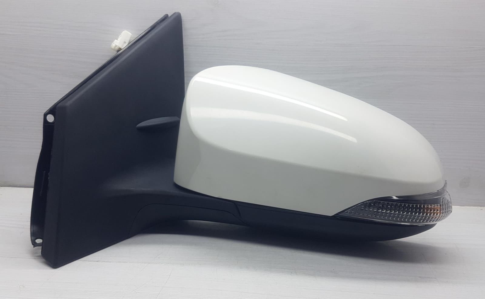 Ayna Corolla Sol 2013-2016 9 Fiş Otom. Katlanır