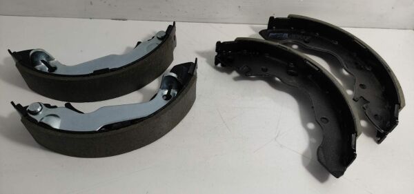 Balata Arka Accent 03-06 Kampana