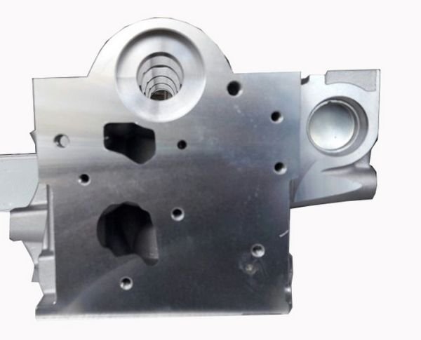 MEGANE II / MEGANE III / CAPTUR / FLUENCE / SCENİC III 2006-2012 / CLİO IV / KANGOO II 1,5 EURO 5 2012- 1,5 DCI K9K 90/100 HP SİLİNDİR KAPAK UZUN ENJEKTÖR