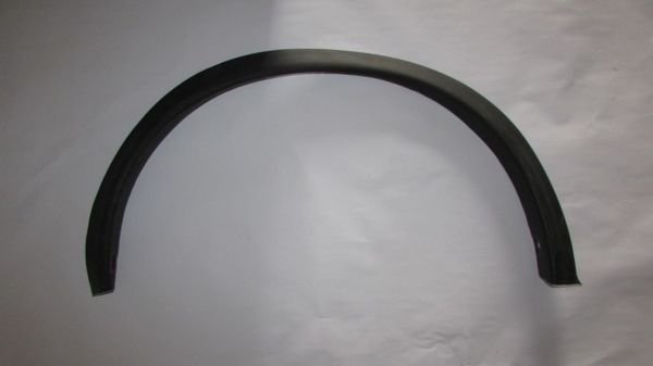 JUKE 2008-2017 ÇAMURLUK AĞZI PLASTİĞİ ( DODİK) ÖN SOL