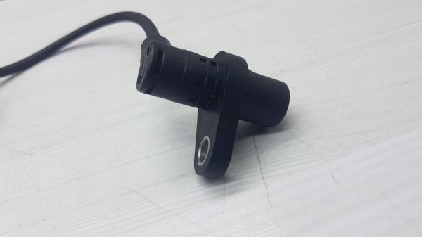 Abs Sensörü Carina 1992-1997 Ön Sol