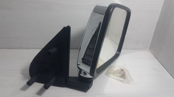 d22 ayna nikelajlı direğe bağlanan üçgen sağ