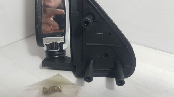 d22 ayna nikelajlı direğe bağlanan üçgen sol