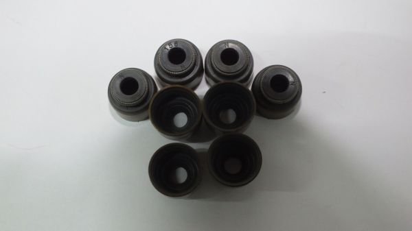 COROLLA 2000-2006 / 2006-2018 1,4 - 1,6 VVTİ / 1ZRFE 8v SUBAP LASTİĞİ EMME 5,5*12,5*7,5/10.5