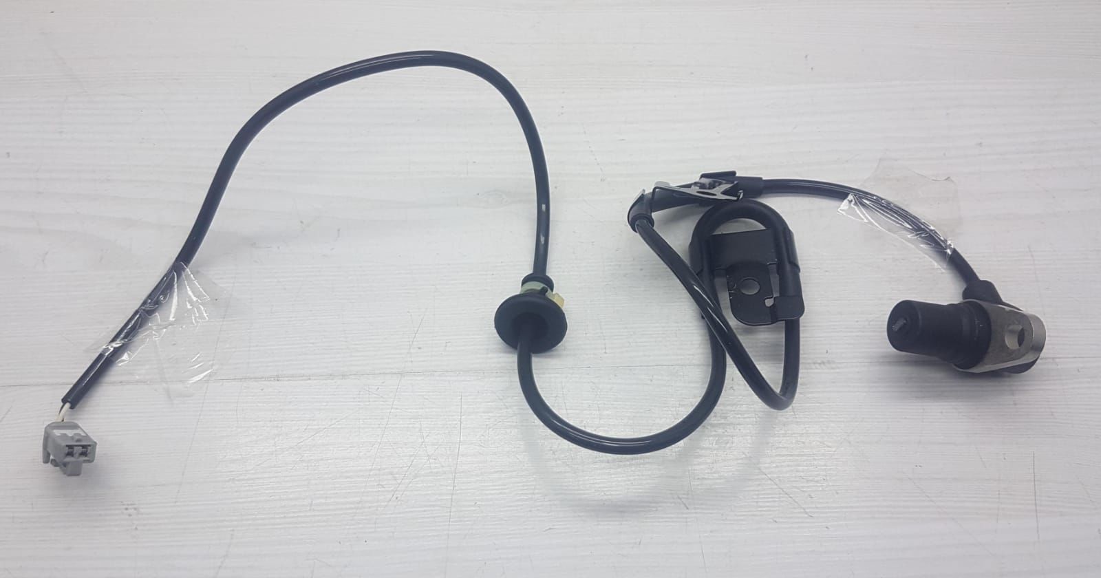 Abs Sensörü Avensis 1998-2002 Sol Arka Bosch Tipi