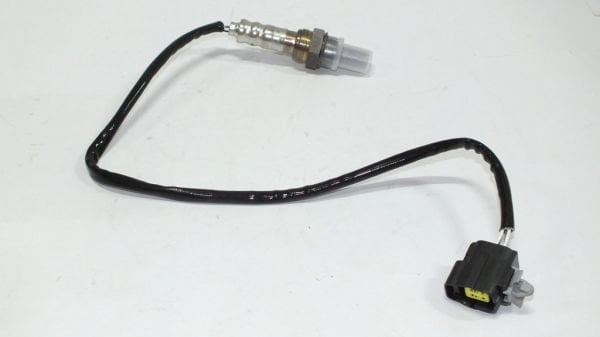 323 Z5 1.5 OKSİJEN SENSÖRÜ